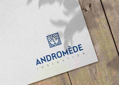 MOCKUP-ANDROMEDE-LOGO-PAPER